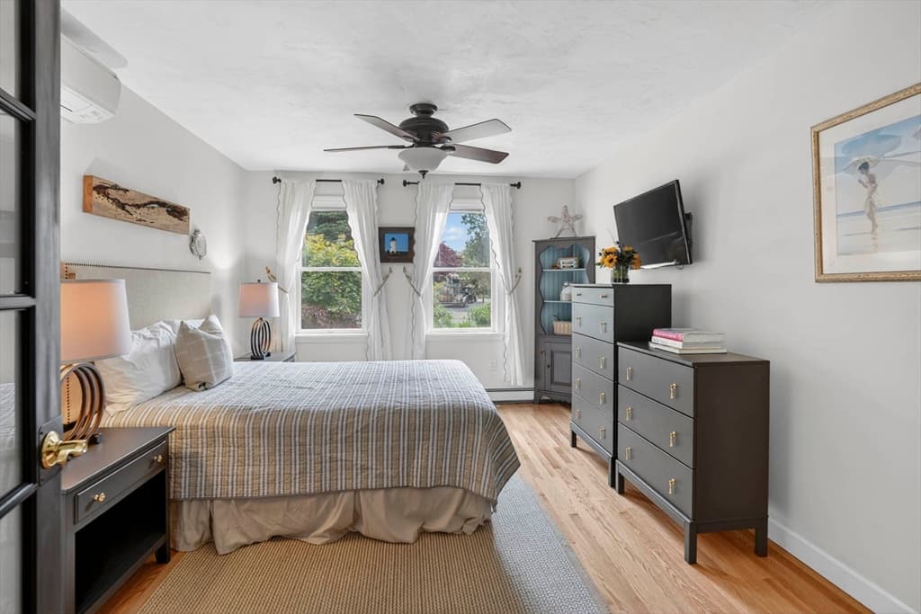 9 Thaxter Ln, Edgartown MA 02539 photo 35