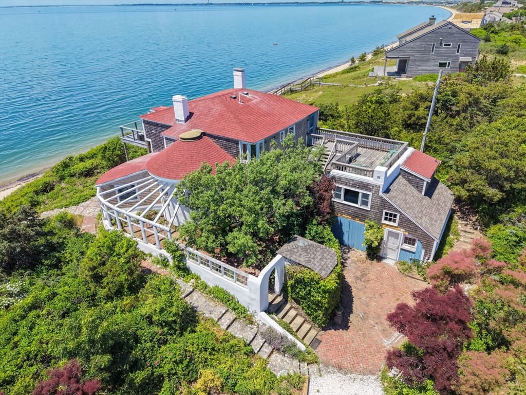 41 Pond Road, Truro MA 02652