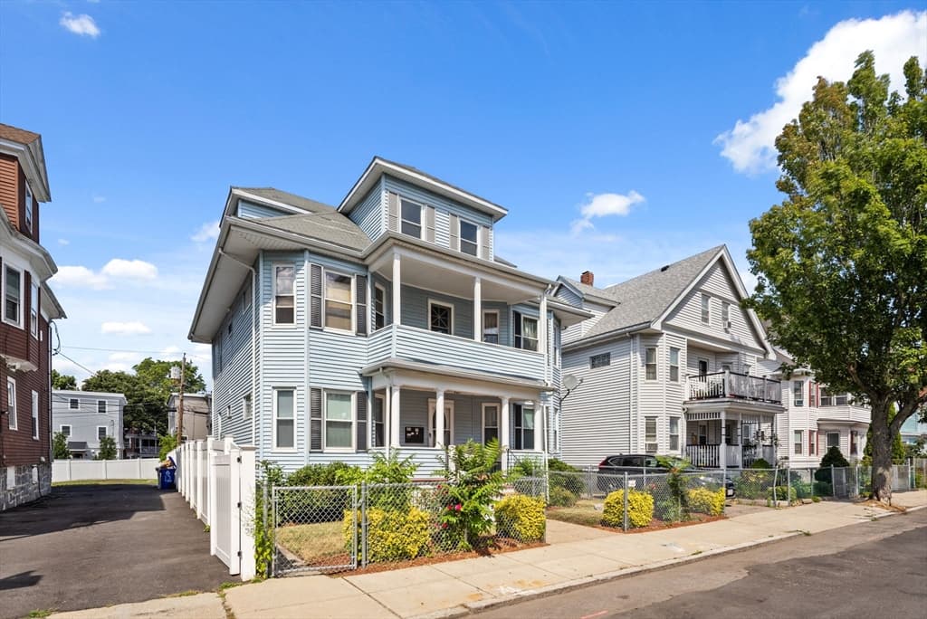 16 Clarkwood St # 3, Boston MA 02126 photo 21