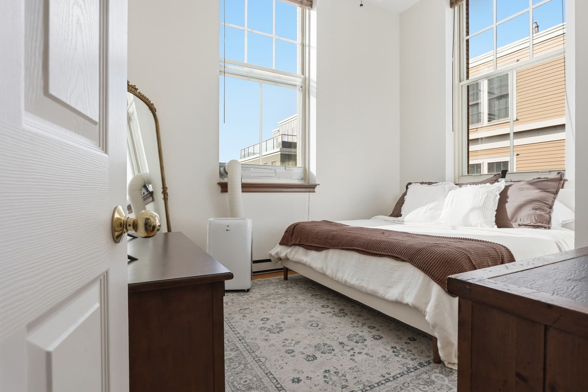 Condominium at 350 W 4th # 310, Boston MA 02127, Boston, photo 13 of 26