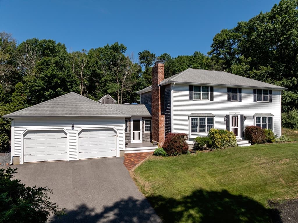 31 Cooke Road, Plymouth MA 02360