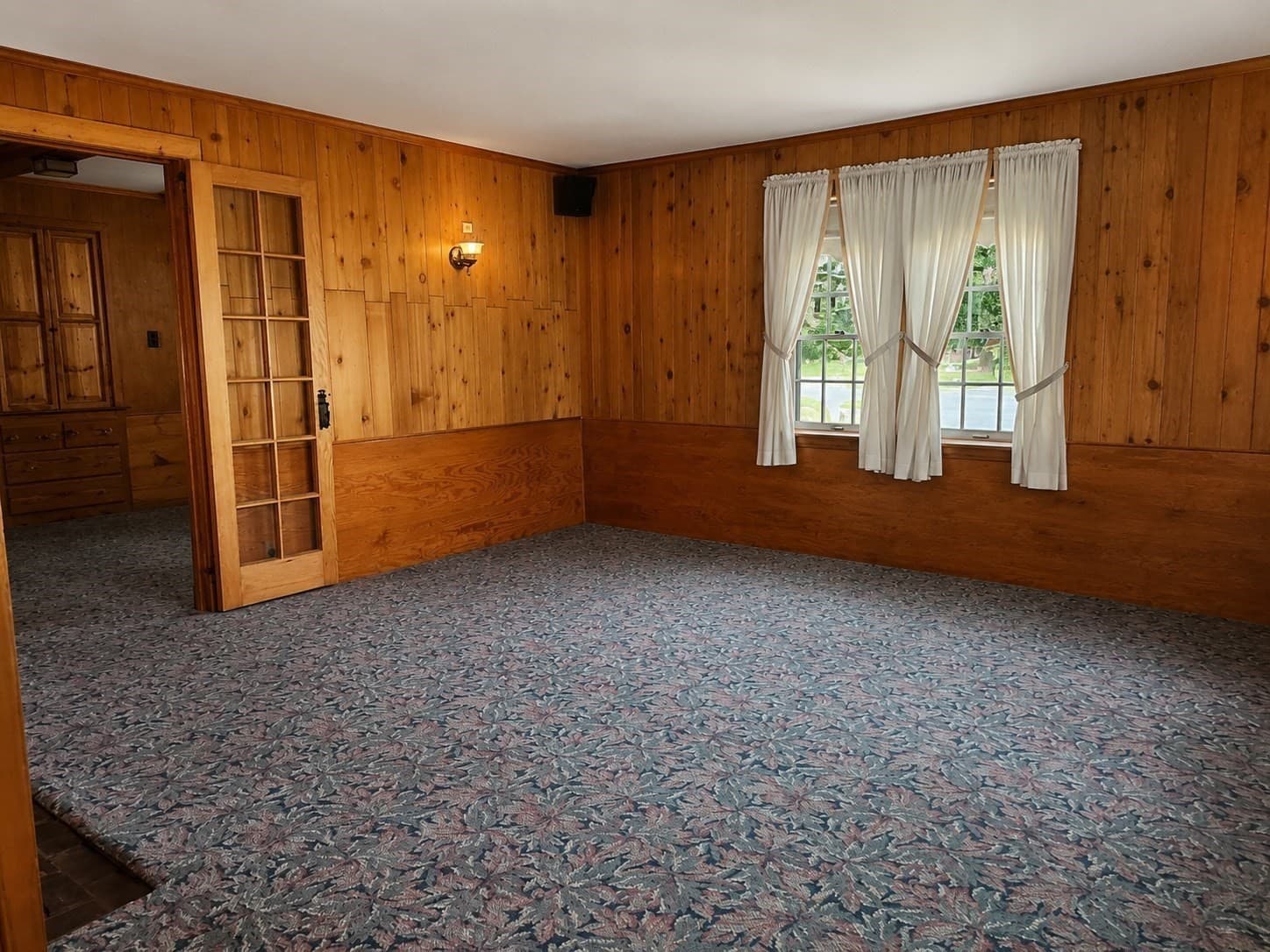 Commercial Sale at 24 Congress St, Milford MA 01757, photo 11 of 23