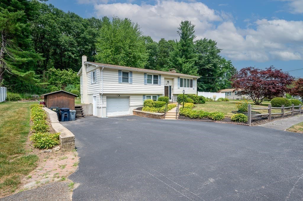 50 Jackson Street, Holden MA 01522 photo 5