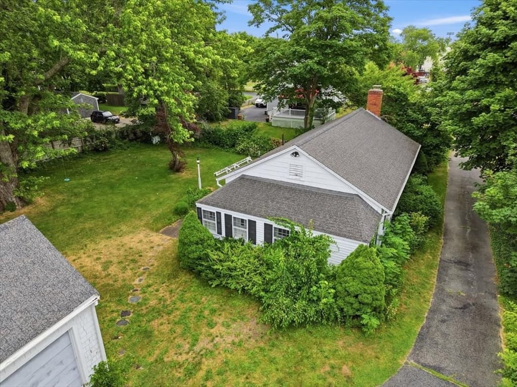 127 Pine Ave, Barnstable MA 02601 photo 25
