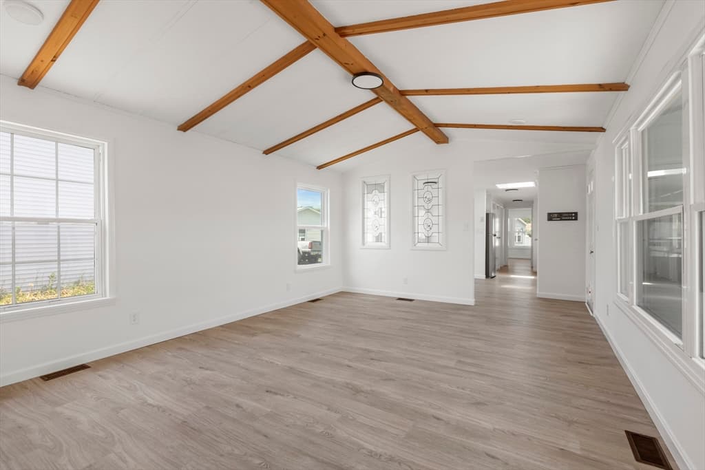 85 Amherst Ave, Taunton MA 02780 photo 12