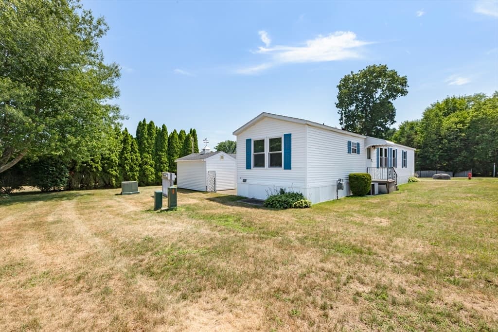 85 Amherst Ave, Taunton MA 02780 photo 28