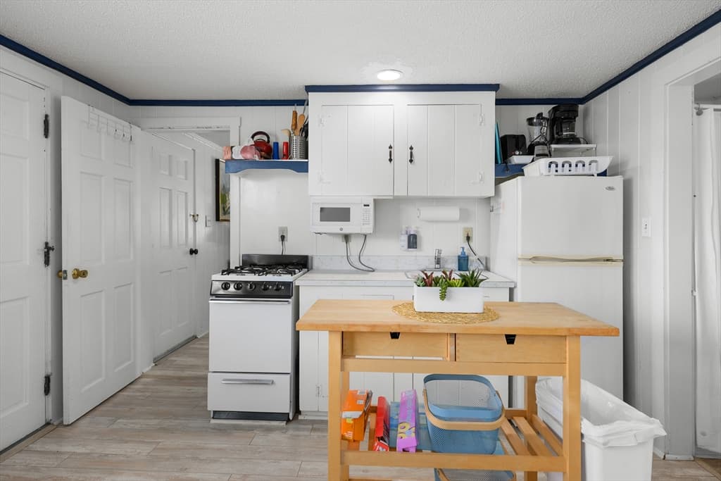 194 Captain Chase Rd # 3, Dennis MA 02638 photo 11
