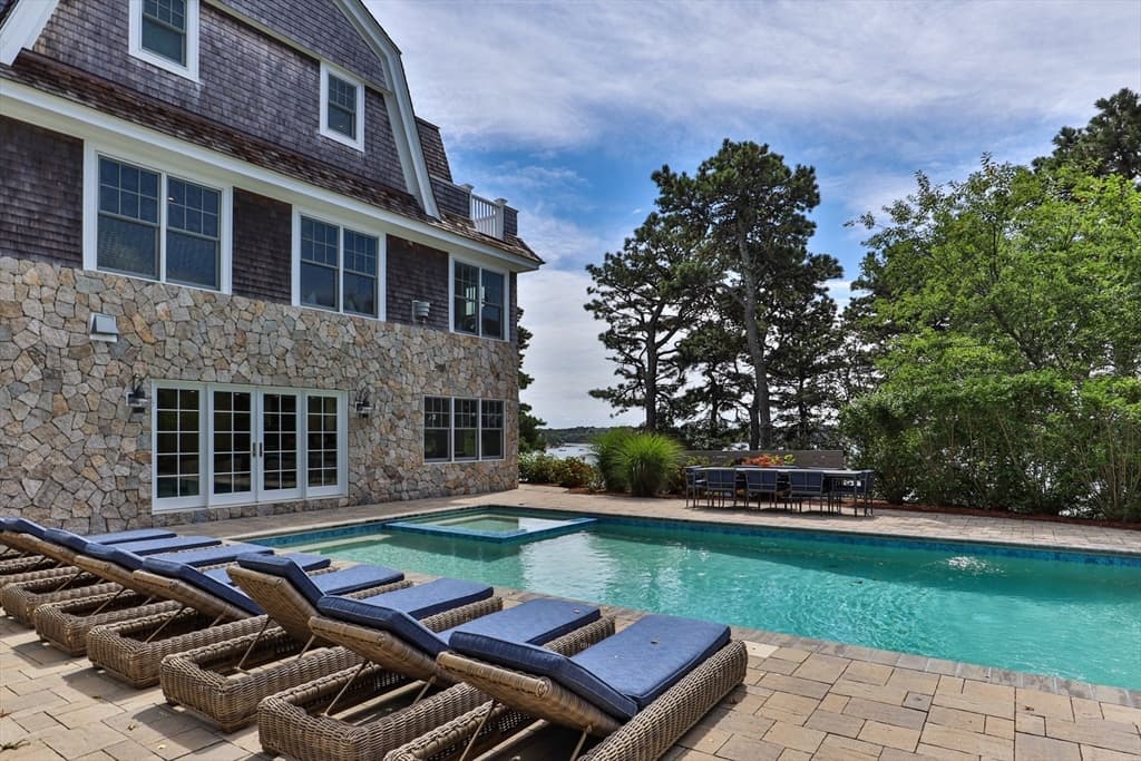 558 Fox Hill Rd, Chatham MA 02633 photo 2