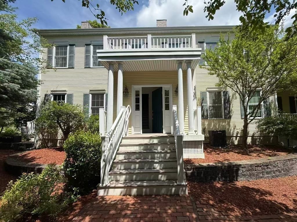 139 Prospect St # 1, Acton MA 01720