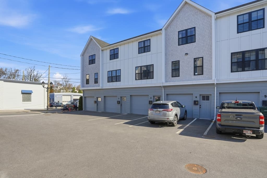 Condominium at 5 Water Street # 3, Plymouth MA 02360, Plymouth, photo 28 of 32