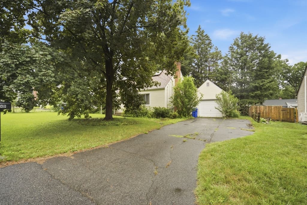 149 Old Farm Rd, Springfield MA 01119 photo 2