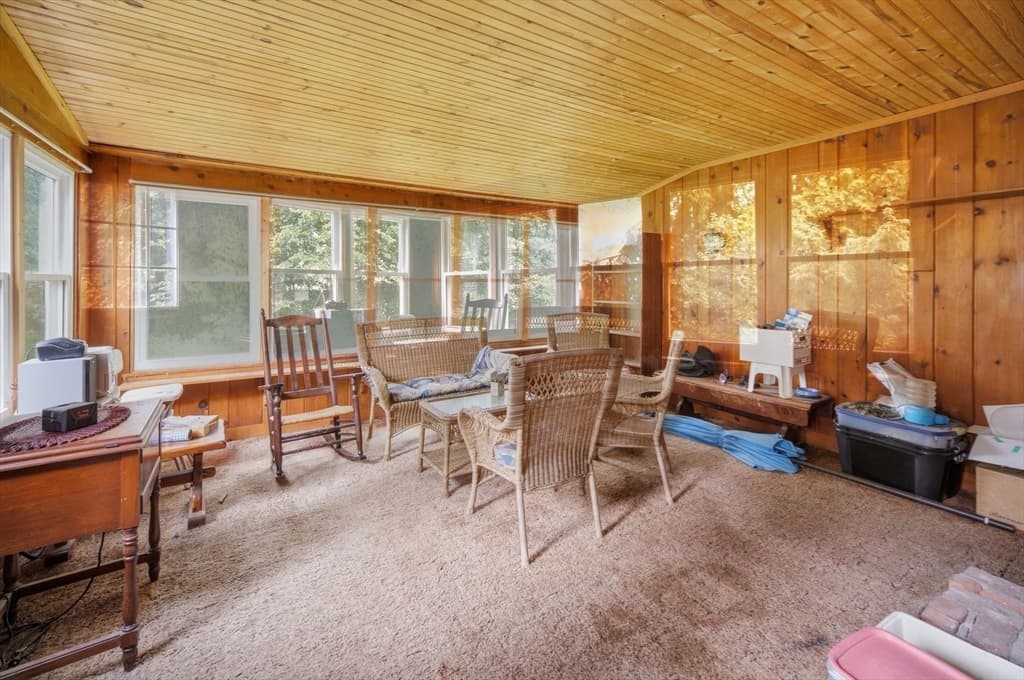 149 Old Farm Rd, Springfield MA 01119 photo 10