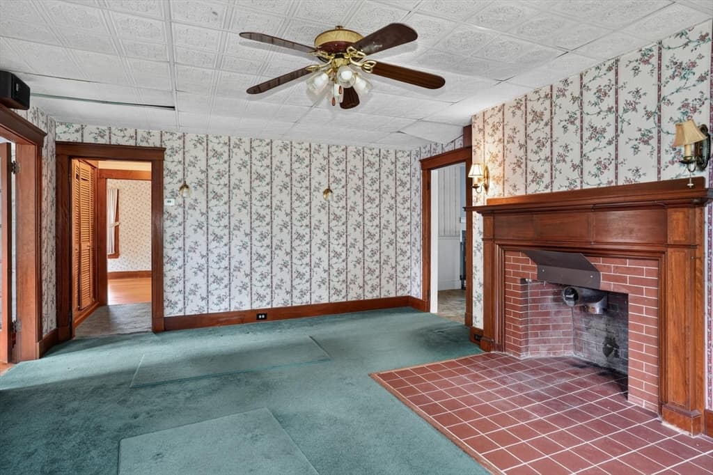 162-164 E Main St, Northborough MA 01532 photo 8