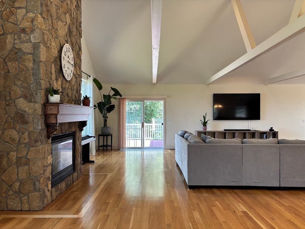 155 Ousamequin Pnes, East Bridgewater MA 02333 photo 20