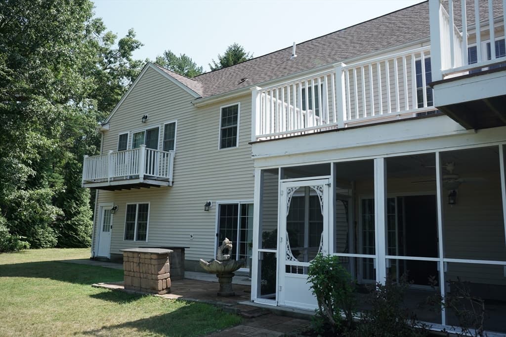 155 Ousamequin Pnes, East Bridgewater MA 02333 photo 9