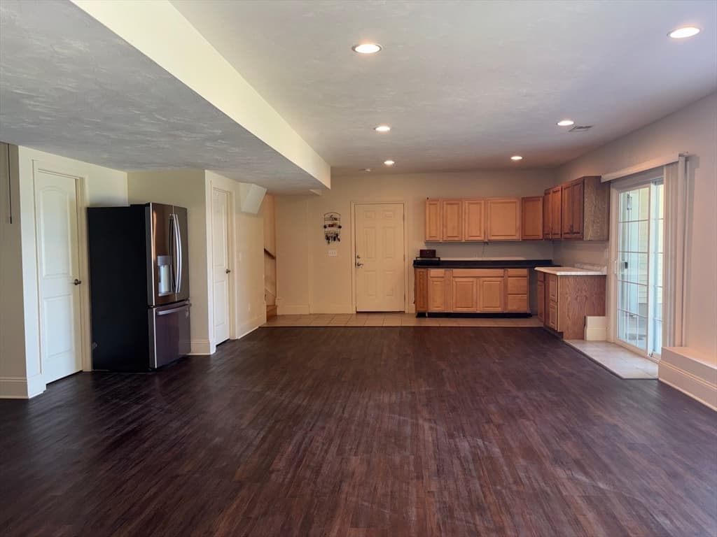 155 Ousamequin Pnes, East Bridgewater MA 02333 photo 35