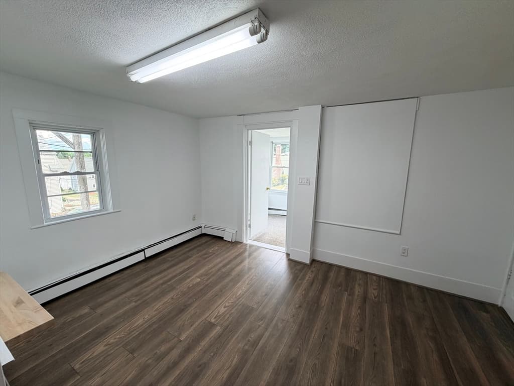 55 Rice St, Marlborough MA 01752 photo 4
