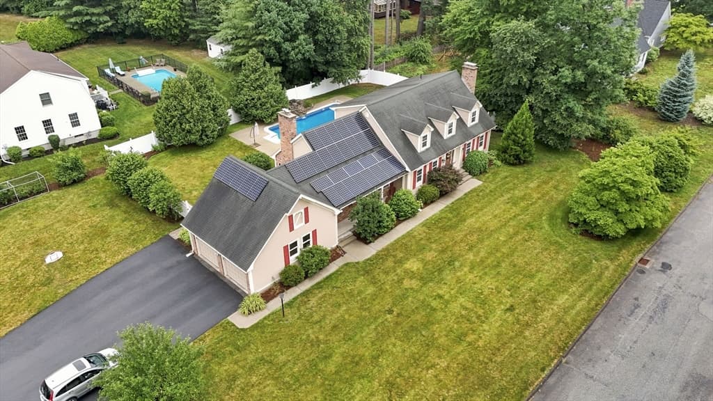 20 Shirley St, Wilbraham MA 01095 photo 3