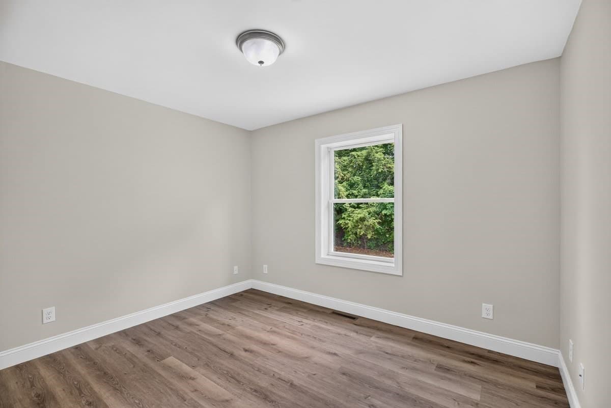 Single Family Residence at 74 West St, Hatfield MA 01088, Hatfield, photo 13 of 38