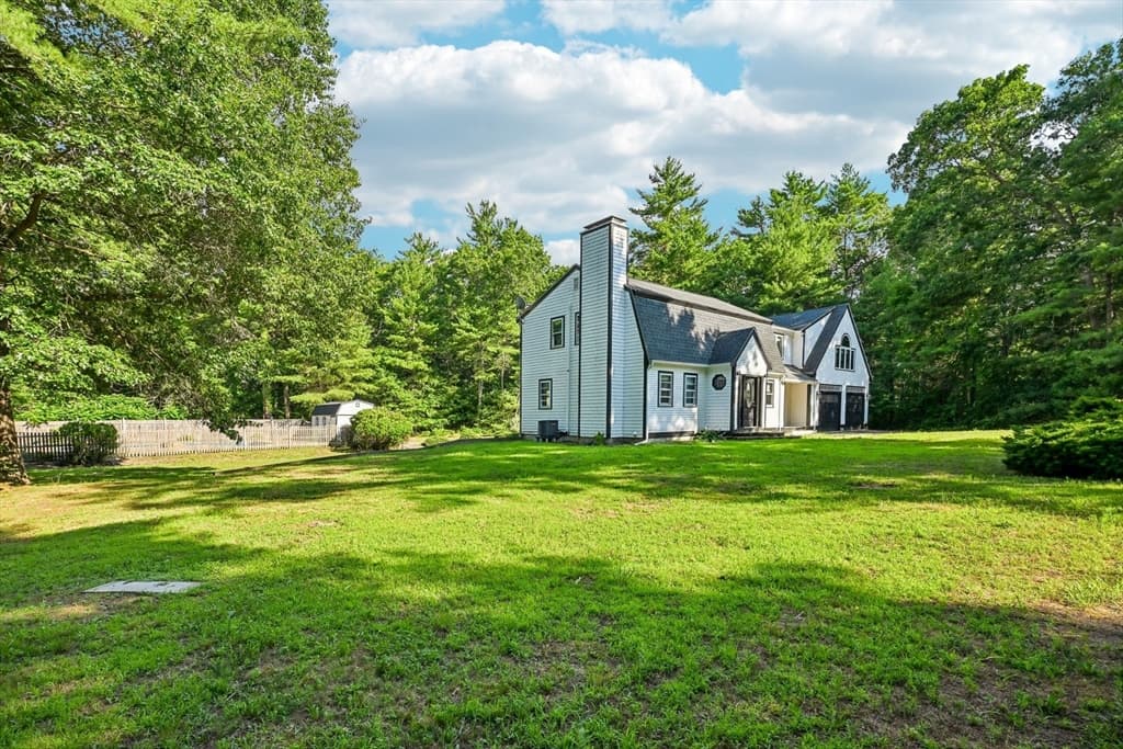 6 Susan Cir, Carver MA 02330 photo 6