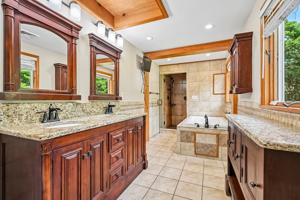 6 Susan Cir, Carver MA 02330 photo 16