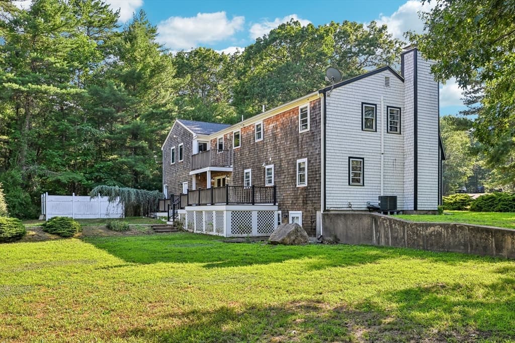 6 Susan Cir, Carver MA 02330 photo 4