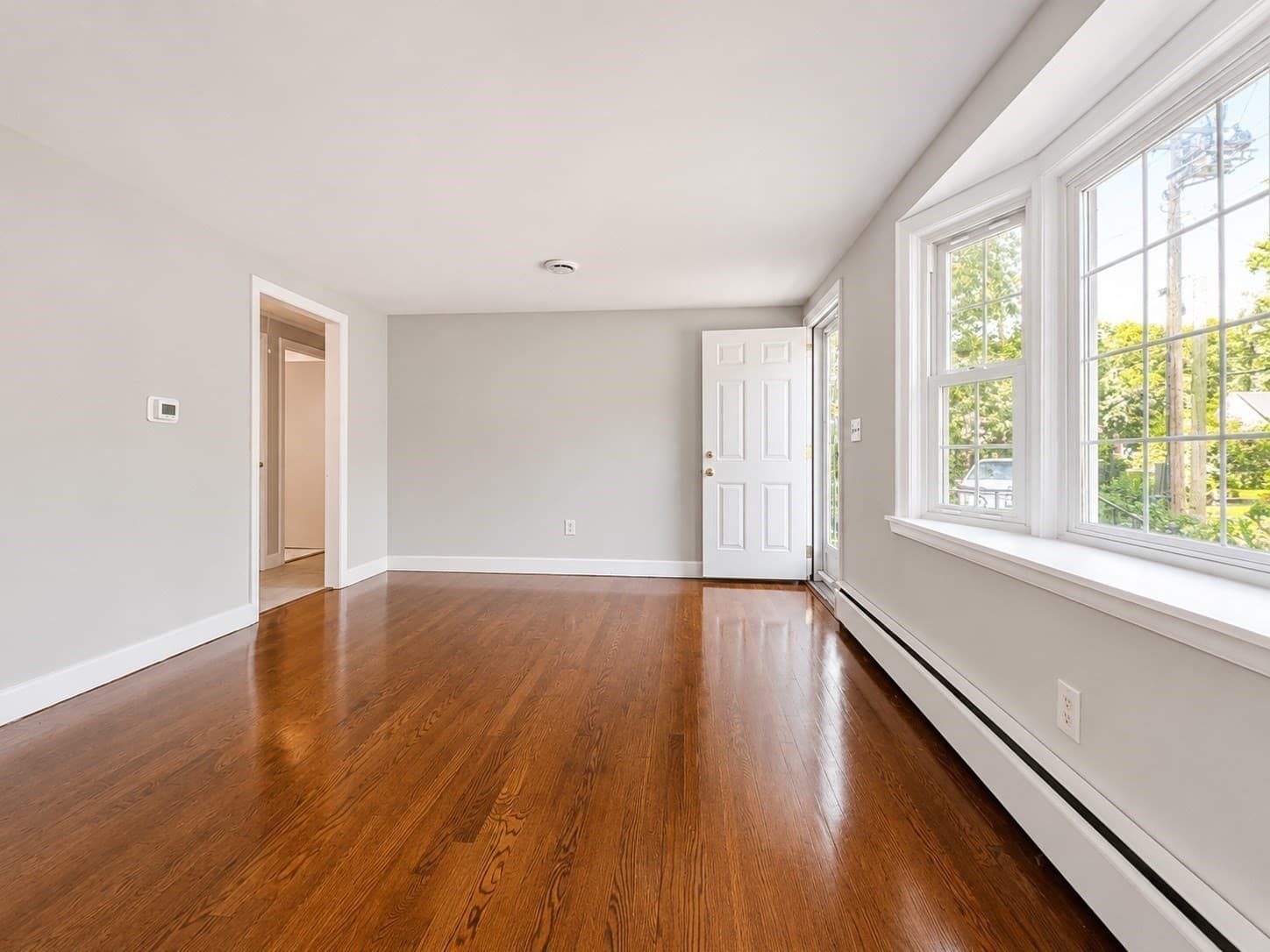 Single Family Residence at 84 Hinckley Cir, Barnstable MA 02655, photo 7 of 36