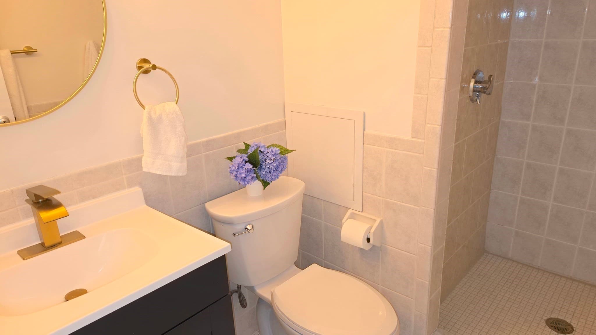 Condominium at 200 Swanton # L8, Winchester MA 01890, Winchester, photo 11 of 28