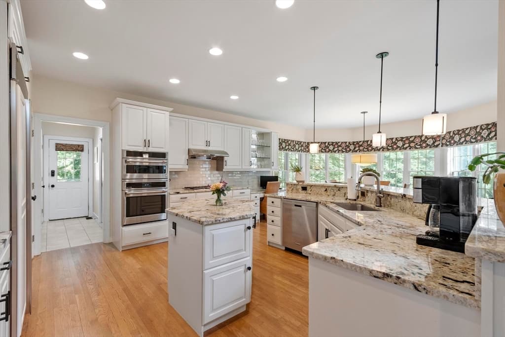 54 William Street, Andover MA 01810 photo 7
