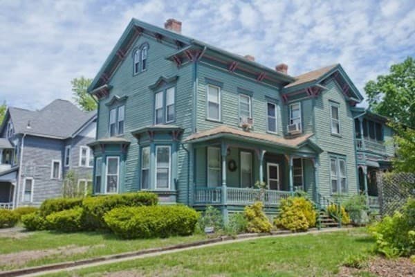 127-129 Thompson St., Springfield MA 01109 photo 5