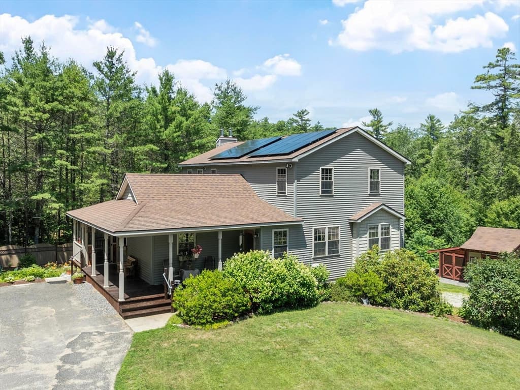 41 Penobscott Ave, Hubbardston MA 01452