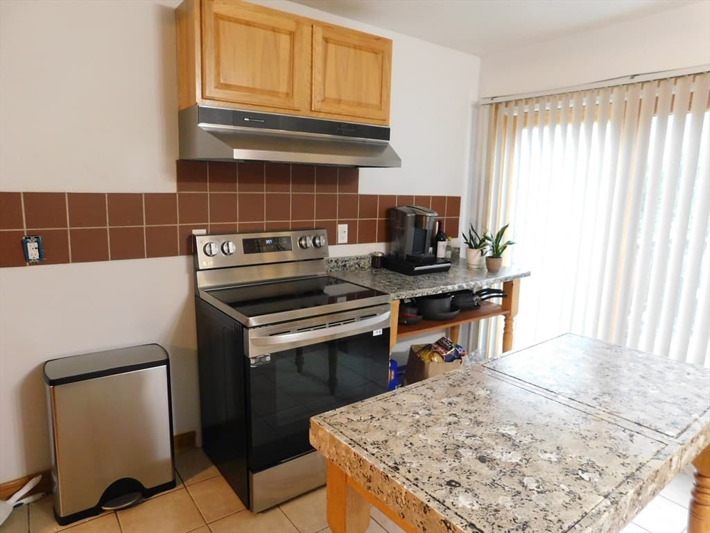11 Choate St., Fall River MA 02723 photo 4