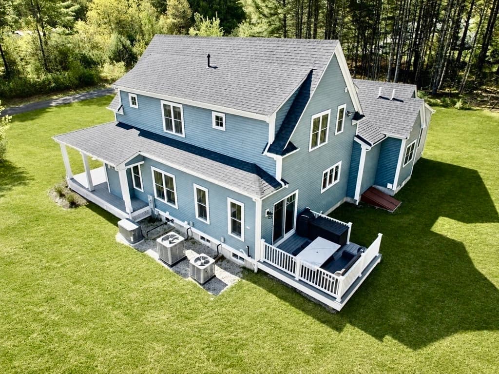 10 Homes Ave, Franklin MA 02038 photo 40
