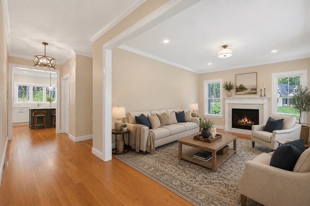 10 Homes Ave, Franklin MA 02038 photo 8