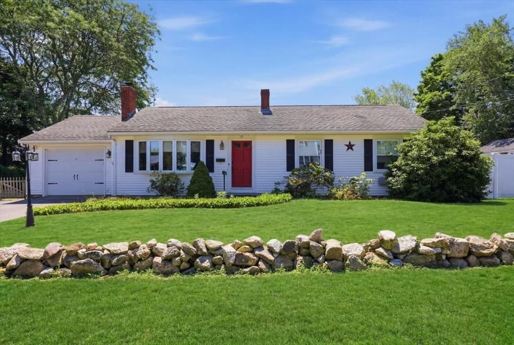 17 Green Dr, Dartmouth MA 02747 photo 3