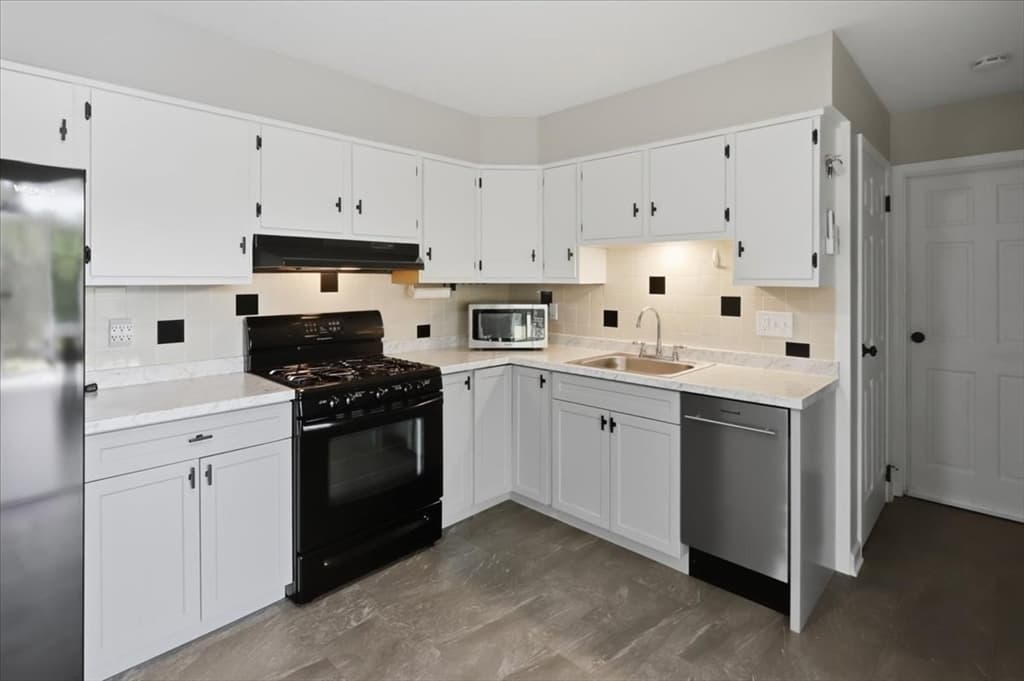 17 Green Dr, Dartmouth MA 02747 photo 20
