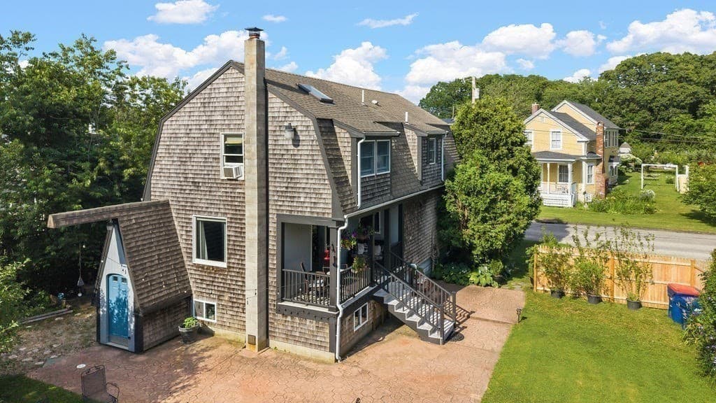 20 Kane Street, Fairhaven MA 02719 photo 3