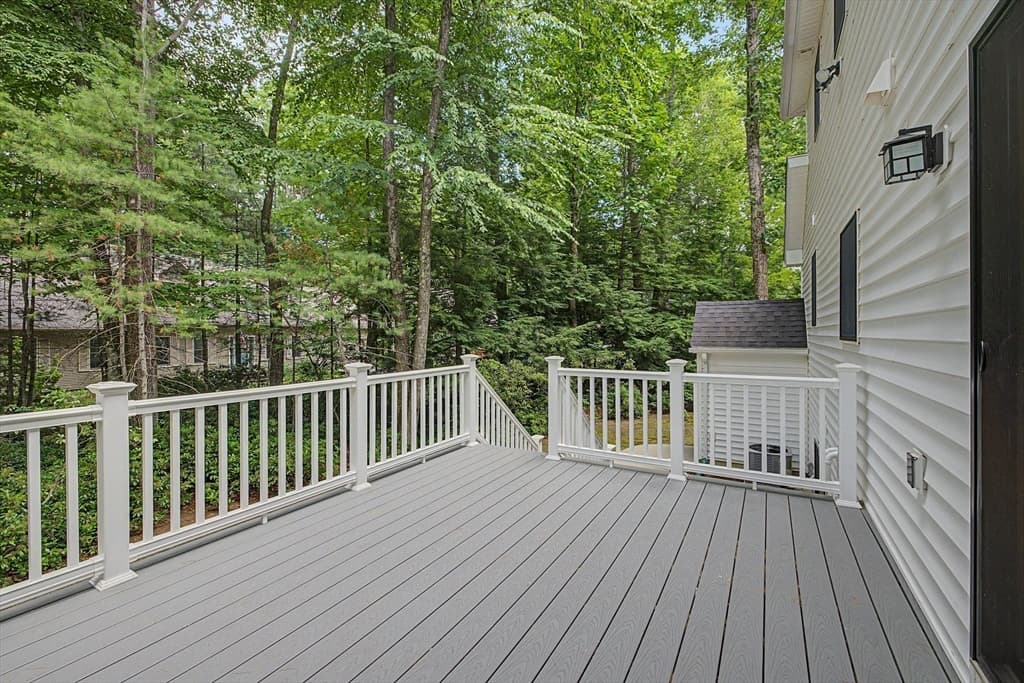 59 Ice Pond Dr, Northampton MA 01062 photo 5