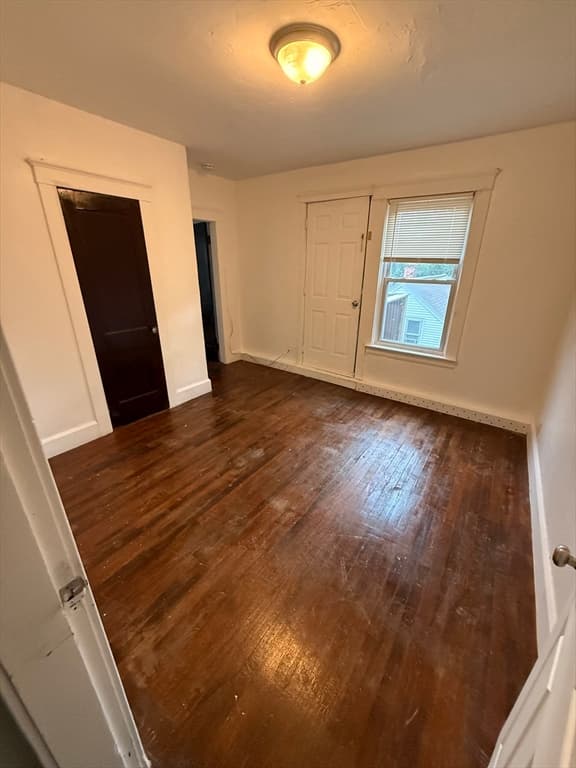 105 Grant St, Gardner MA 01440 photo 4