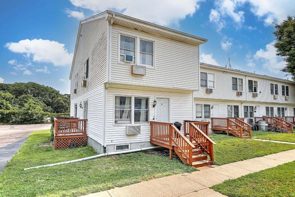 52 Nancy # 8, Providence RI 02909