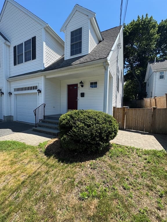45 Crescent Rd # 45, Needham MA 02494