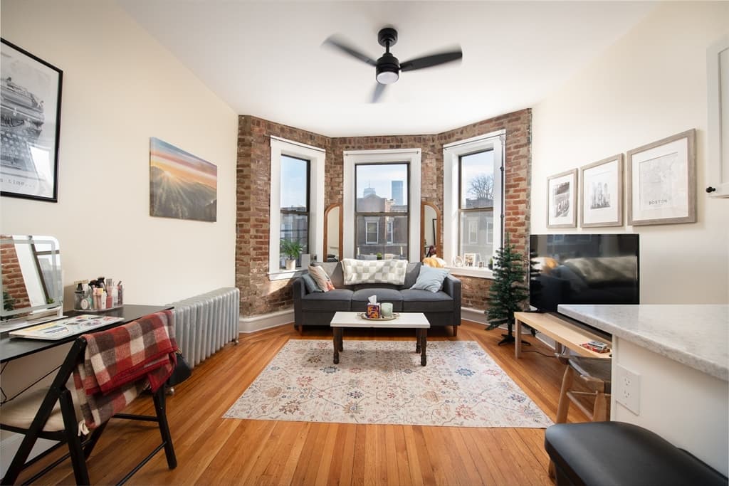 111 Jersey St. # 15, Boston MA 02215