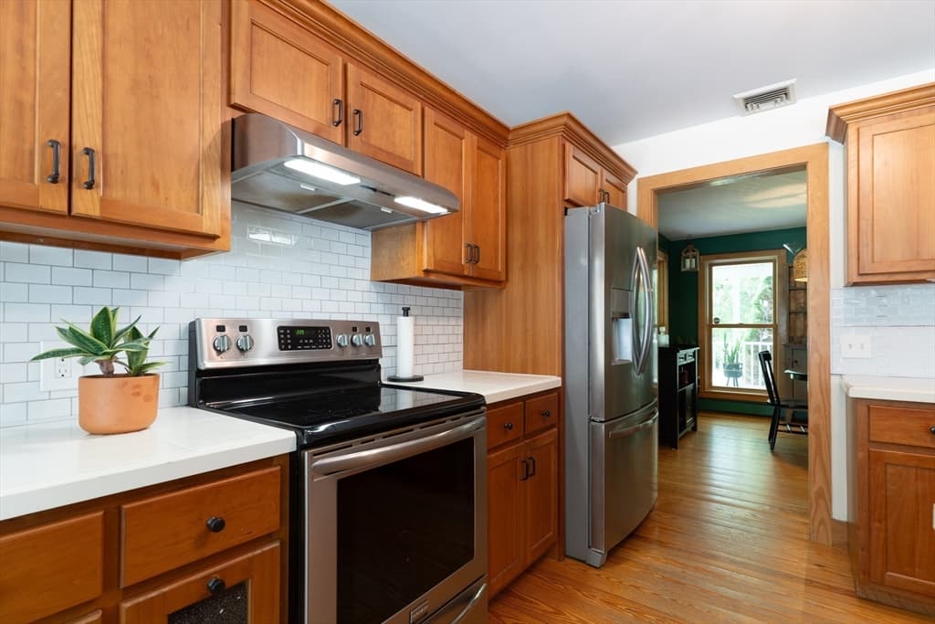 132 Springfield Rd, Belchertown MA 01007 photo 6