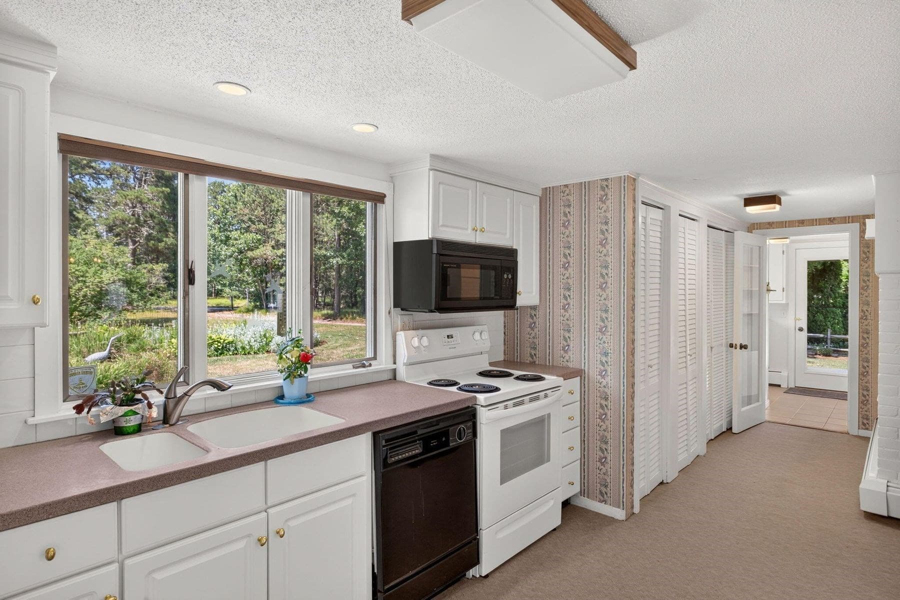 Single Family Residence at 30 Fairway Road, Yarmouth MA 02664, Yarmouth, photo 21 of 42