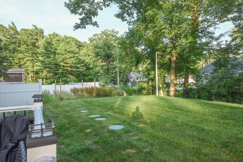 150 Hathaway Road, Acushnet MA 02743 photo 22