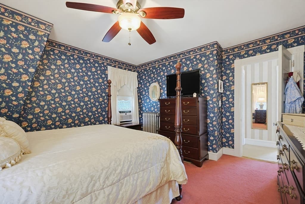 618 Robeson Street, Fall River MA 02720 photo 10