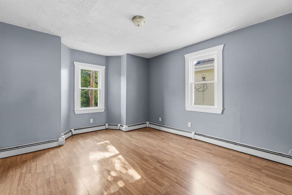 1272 Pleasant St, New Bedford MA 02740 photo 5