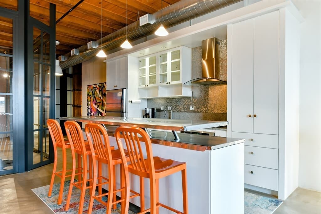 Condominium at 35 Channel Center St # 206, Boston MA 02210, Boston, photo 5 of 12