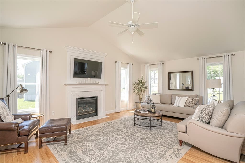29 Whitebark Way, Raynham MA 02767 photo 14
