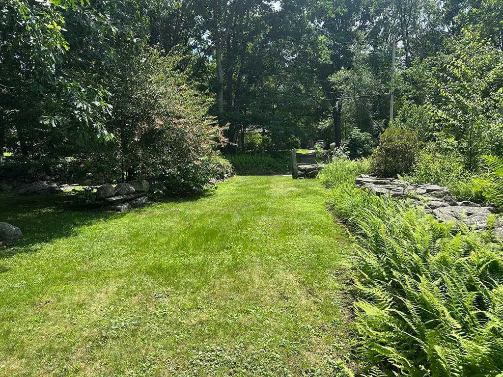 575 Old West Brookfield Rd, Warren MA 01083 photo 9